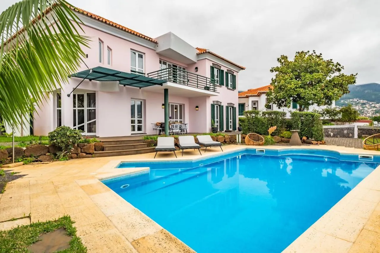 Villa Magnolia Фуншал